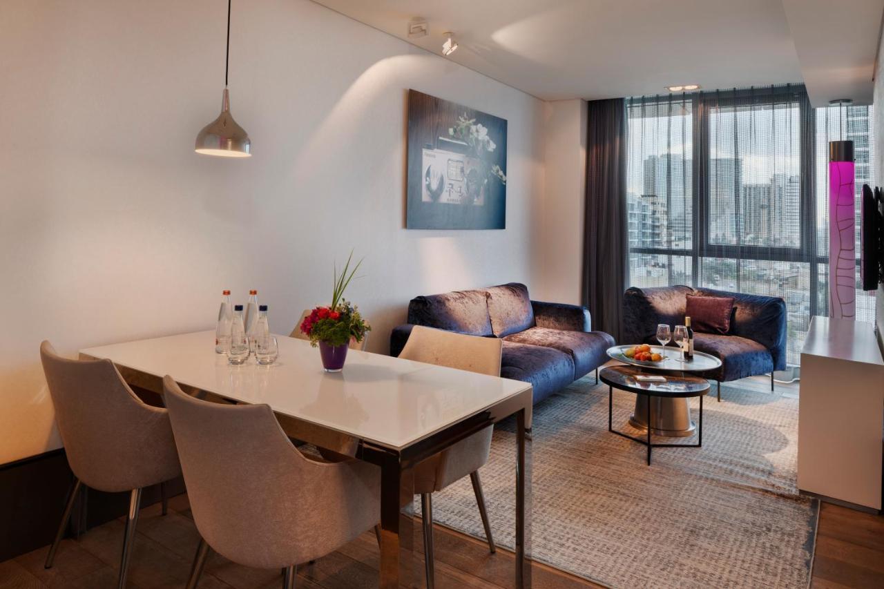 Royal Beach Hotel Tel Aviv By Isrotel Exclusive Exterior photo A suite at the Hilton Tel Aviv