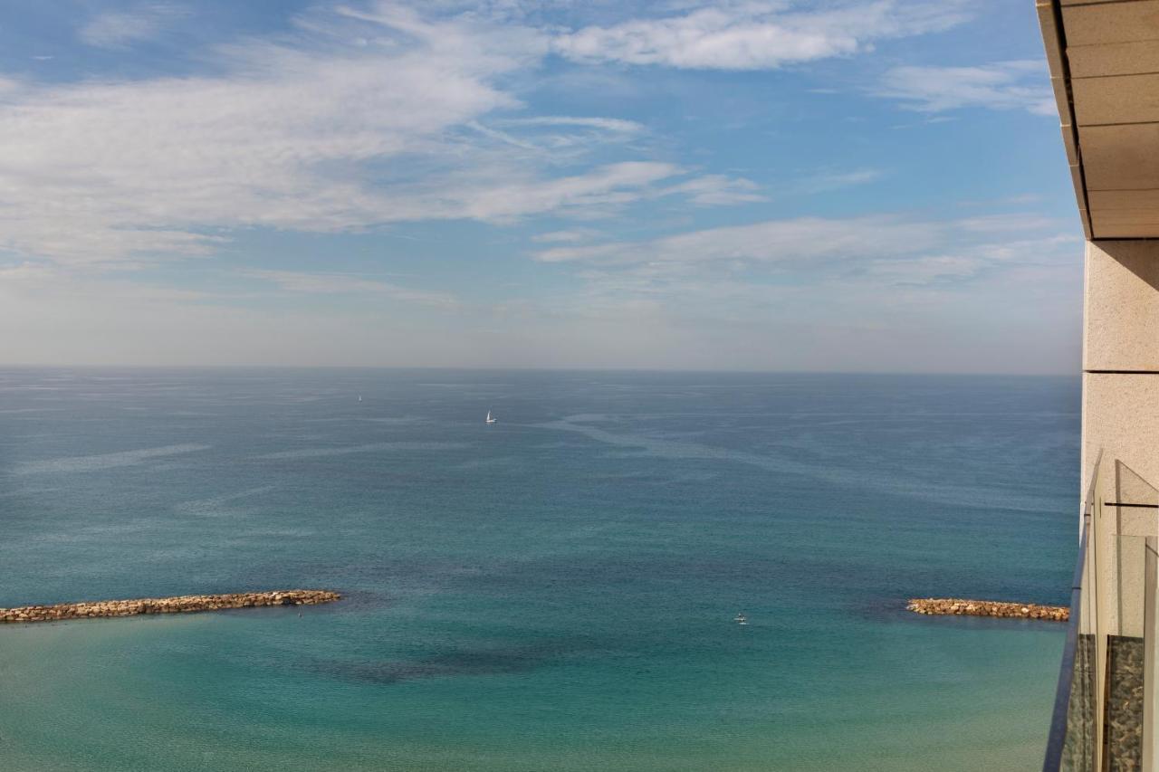 Royal Beach Hotel Tel Aviv By Isrotel Exclusive Exterior photo View of the Mediterranean Sea from the 10th floor of the tower