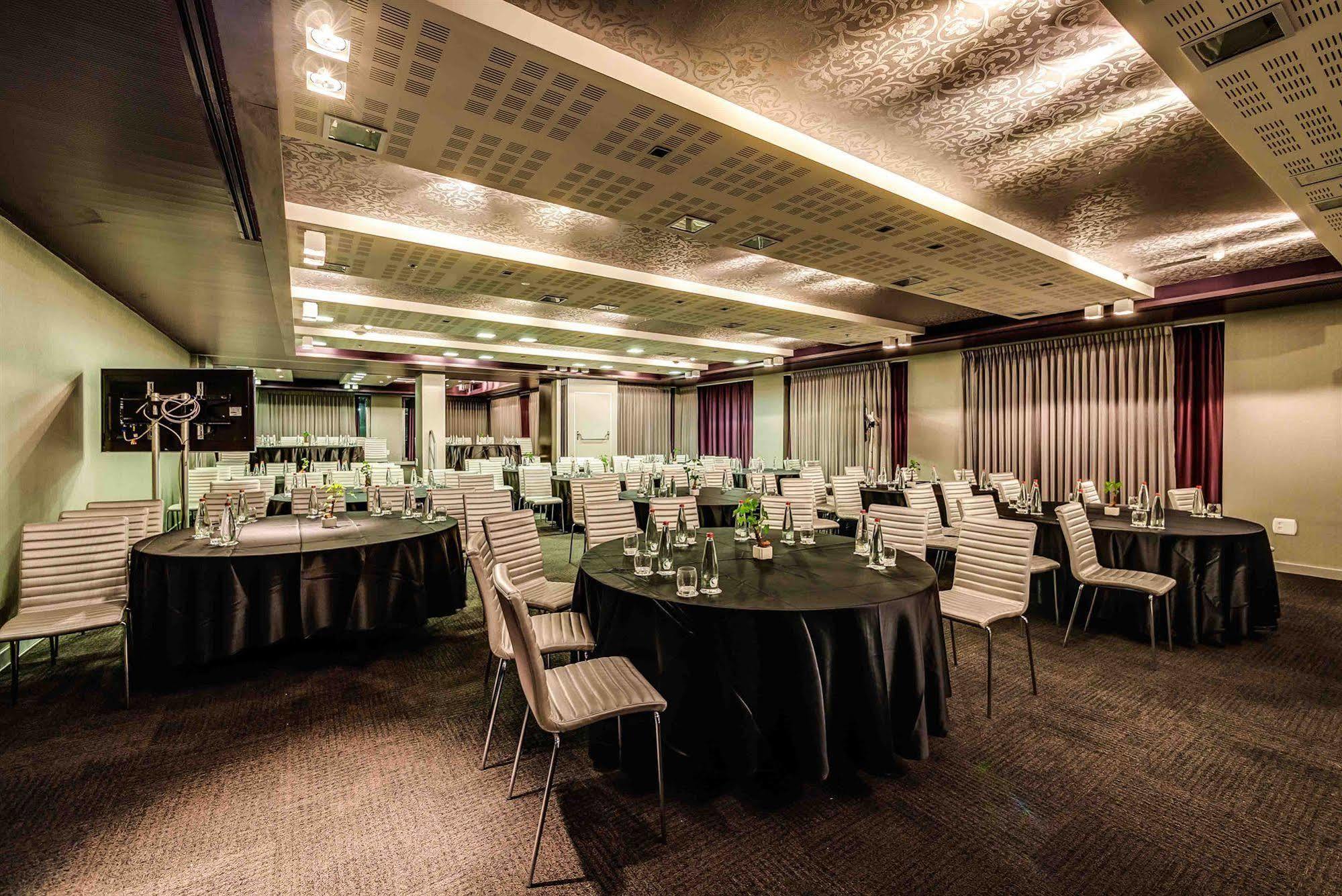 Royal Beach Hotel Tel Aviv By Isrotel Exclusive Exterior photo The ballroom