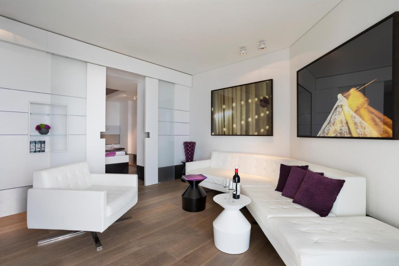 Royal Beach Hotel Tel Aviv By Isrotel Exclusive Exterior photo Interior of a suite